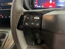 Vauxhall Combo 1.5 Turbo D 2300 Pro Panel Van 5dr Diesel Manual SWB Euro 6 (s/s) (100 ps) - U3688
