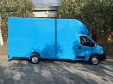 Peugeot Boxer 2.2 BlueHDi 335 Professional Premium + Platform Cab 2dr Diesel Manual L3 Euro 6 (s/s) (140 ps) 2.2 - U3693