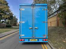 Peugeot Boxer BlueHDi 335 Professional Premium + 2.2 2dr Luton Manual Diesel - U3697