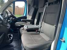 Peugeot Boxer BlueHDi 335 Professional Premium + 2.2 2dr Luton Manual Diesel - U3697