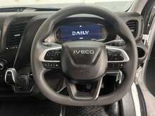 Iveco Daily 2.3D HPI 14V 35S 3520 Panel Van 5dr Diesel HiMatic MWB H2 Euro 6 (s/s) (136 ps) - U3699