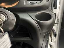 Iveco Daily 2.3D HPI 14V 35S 3520 Panel Van 5dr Diesel HiMatic MWB H2 Euro 6 (s/s) (136 ps) - U3699
