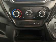 Iveco Daily 2.3D HPI 14V 35S 3520 Panel Van 5dr Diesel HiMatic MWB H2 Euro 6 (s/s) (136 ps) - U3699