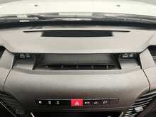 Iveco Daily 2.3D HPI 14V 35S 3520 Panel Van 5dr Diesel HiMatic MWB H2 Euro 6 (s/s) (136 ps) - U3699