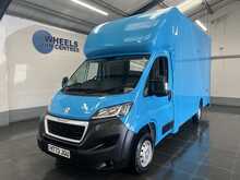 Peugeot Boxer 2.2 BlueHDi 335 Professional Premium + Platform Cab 2dr Diesel Manual L3 Euro 6 (s/s) (140 ps) - U3717