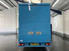 Peugeot Boxer 2.2 BlueHDi 335 Professional Premium + Platform Cab 2dr Diesel Manual L3 Euro 6 (s/s) (140 ps) - U3717