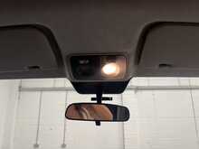 Peugeot Boxer 2.2 BlueHDi 335 Professional Premium + Platform Cab 2dr Diesel Manual L3 Euro 6 (s/s) (140 ps) - U3717