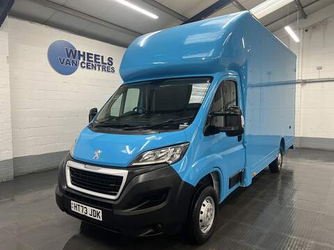 Peugeot Boxer 2.2 BlueHDi 335 Professional Panel Van 5dr Diesel Manual L3 H2 Euro 6 (s/s) (140 ps)