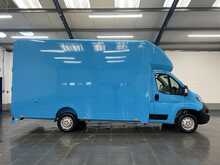 Peugeot Boxer 2.2 BlueHDi 335 Professional Premium + Platform Cab 2dr Diesel Manual L3 Euro 6 (s/s) (140 ps) - U3728