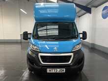 Peugeot Boxer 2.2 BlueHDi 335 Professional Premium + Platform Cab 2dr Diesel Manual L3 Euro 6 (s/s) (140 ps) - U3728