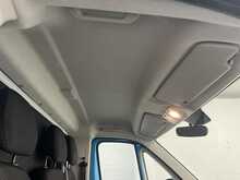 Peugeot Boxer 2.2 BlueHDi 335 Professional Premium + Platform Cab 2dr Diesel Manual L3 Euro 6 (s/s) (140 ps) - U3728