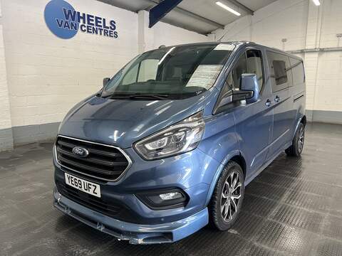 Ford Transit Custom 2.0 320 EcoBlue Limited Crew Van Double Cab 5dr Diesel Manual L1 H1 Euro 6 (s/s) (130 ps)
