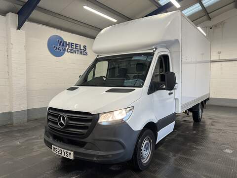 Mercedes-Benz Sprinter 2.0 315 CDI Progressive Luton  2dr Diesel Manual RWD L3 Euro 6 (s/s) (150 ps) 2.0 2dr Luton Manual Diesel