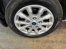 Ford Tourneo Custom Tourneo Custom 2.0 320 EcoBlue MHEV Titanium L2 Euro 6 (s/s) 5dr - U376