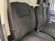 Ford Transit Custom Transit Custom 2.0 340 EcoBlue MHEV Limited L1 H2 Euro 6 (s/s) 5dr - U444