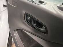 Ford Transit Transit 2.0 350 EcoBlue Leader Crew Van FWD L3 H2 Euro 6 (s/s) 6dr - U594