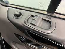 Ford Transit Custom Transit Custom 2.0 300 EcoBlue Limited Auto L2 H1 Euro 6 (s/s) 5dr - U662