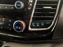 Ford Transit Custom Transit Custom 2.0 300 EcoBlue Limited Auto L2 H1 Euro 6 (s/s) 5dr - U662