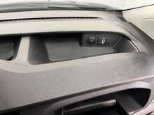 Ford Transit Custom Transit Custom 2.0 300 EcoBlue Limited Auto L2 H1 Euro 6 (s/s) 5dr - U662