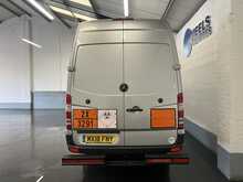 Mercedes-Benz Sprinter Sprinter 2.1 514 CDi BlueEFFICIENCY Panel Van 5dr Diesel Manual RWD L3 H3 (140 bhp) - U676