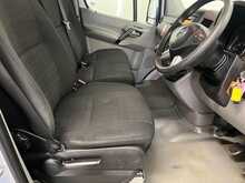 Mercedes-Benz Sprinter Sprinter 2.1 514 CDi BlueEFFICIENCY Panel Van 5dr Diesel Manual RWD L3 H3 (140 bhp) - U676