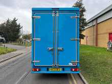 Peugeot Boxer 2.2 BlueHDi 335 S Platform Cab L3 Euro 6 (s/s) 2dr - U683