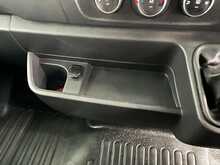 Nissan Interstar Interstar 2.3 dCi 35 Tekna L3 Euro 6 (s/s) 2dr - U710