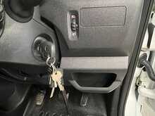 Nissan Interstar Interstar 2.3 dCi 35 Tekna L3 Euro 6 (s/s) 2dr - U710