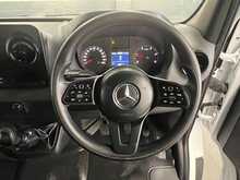 Mercedes-Benz Sprinter Sprinter 2.0 315 CDI Progressive RWD L3 Euro 6 (s/s) 2dr - U716