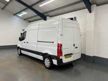 Mercedes-Benz Sprinter 2.0 315 CDI Premium Panel Van 5dr Diesel Manual FWD L2 H2 Euro 6 (s/s) (150 ps) - U739