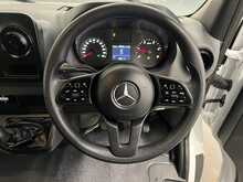 Mercedes-Benz Sprinter 2.0 315 CDI Premium Panel Van 5dr Diesel Manual FWD L2 H2 Euro 6 (s/s) (150 ps) - U739