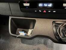 Mercedes-Benz Sprinter 2.0 315 CDI Premium Panel Van 5dr Diesel Manual FWD L2 H2 Euro 6 (s/s) (150 ps) - U739