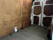 Mercedes-Benz Sprinter 2.0 315 CDI Premium Panel Van 5dr Diesel Manual FWD L2 H2 Euro 6 (s/s) (150 ps) - U739