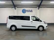Ford Transit Custom Transit Custom 2.0 320 EcoBlue Trend Kombi L2 H1 Euro 6 (s/s) 5dr - U740