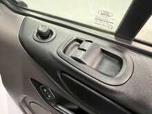 Ford Transit Custom Transit Custom 2.0 320 EcoBlue Trend Kombi L2 H1 Euro 6 (s/s) 5dr - U740