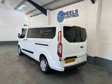 Ford Transit Custom Transit Custom 2.0 320 EcoBlue Trend Kombi L2 H1 Euro 6 (s/s) 5dr - U741