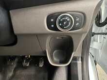 Ford Transit Custom Transit Custom 2.0 320 EcoBlue Trend Kombi L2 H1 Euro 6 (s/s) 5dr - U741