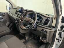 Ford Transit Custom Transit Custom 2.0 320 EcoBlue Trend Kombi L2 H1 Euro 6 (s/s) 5dr - U741