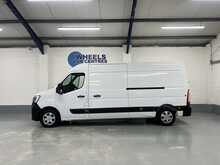 Renault Master Master 2.3 dCi 35 Business+ FWD LWB Medium Roof Euro 6 4dr - U749