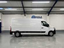 Renault Master Master 2.3 dCi 35 Business+ FWD LWB Medium Roof Euro 6 4dr - U749