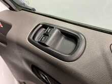 Ford Transit Transit 2.0 350 EcoBlue HD Leader RWD L2 Euro 6 (s/s) 2dr - U754