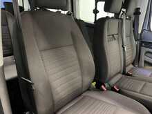 Ford Tourneo Custom Tourneo Custom 2.0 320 EcoBlue Titanium Auto L2 Euro 6 (s/s) 5dr - U76