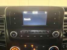Ford Transit Transit 2.0 350 EcoBlue Leader Crew Van FWD L3 H2 Euro 6 (s/s) 6dr 2.0 6dr Welfare Manual Diesel - U775