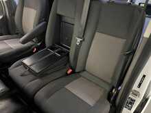 Ford Transit Transit 2.0 350 EcoBlue Leader Crew Van FWD L3 H2 Euro 6 (s/s) 6dr 2.0 6dr Welfare Manual Diesel - U775