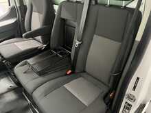 Ford Transit Transit 2.0 350 EcoBlue Leader RWD L4 Euro 6 (s/s) 2dr 2.0 2dr Luton Manual Diesel - U790