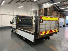 Ford Transit Transit 2.0 350 EcoBlue RWD L4 H1 Euro 6 4dr (DRW) - U793