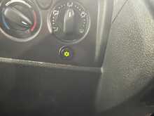 Ford Transit Transit 2.0 350 EcoBlue RWD L4 H1 Euro 6 4dr (DRW) - U793