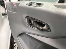 Ford Transit Transit 2.0 350 EcoBlue RWD L4 H1 Euro 6 4dr (DRW) - U793