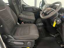 Iveco Daily Daily 2.3D HPI 14V 35C 3750 L3 Euro 6 (s/s) 4dr (DRW) - U794