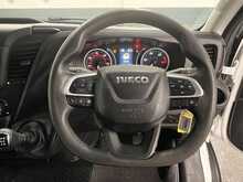 Iveco Daily Daily 2.3D HPI 14V 35C 3750 L3 Euro 6 (s/s) 4dr (DRW) - U794